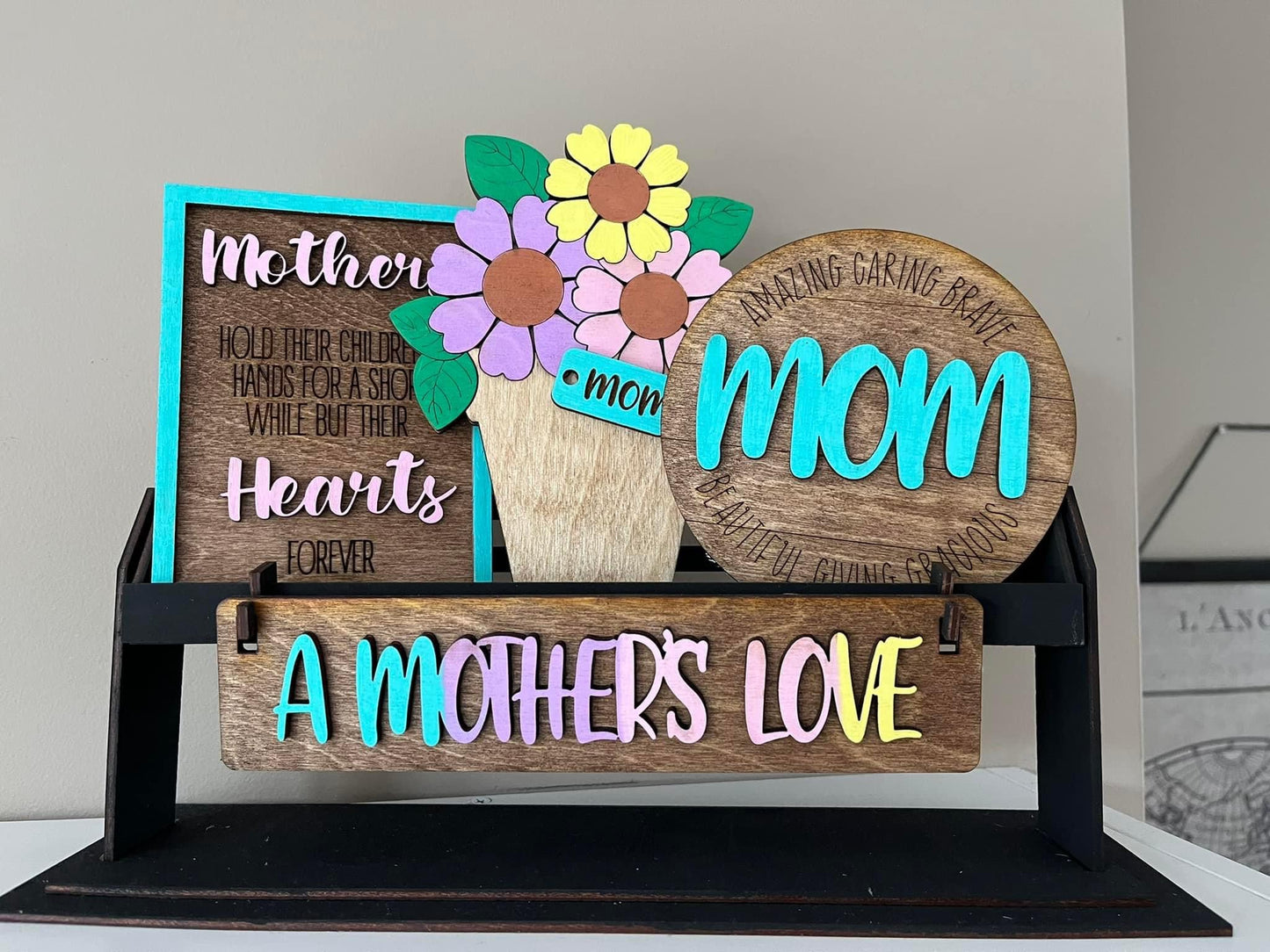 A Mother’s Love Interchangeable Wagon Set